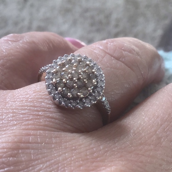 Genuine Diamond vintage Ring - Picture 1 of 4